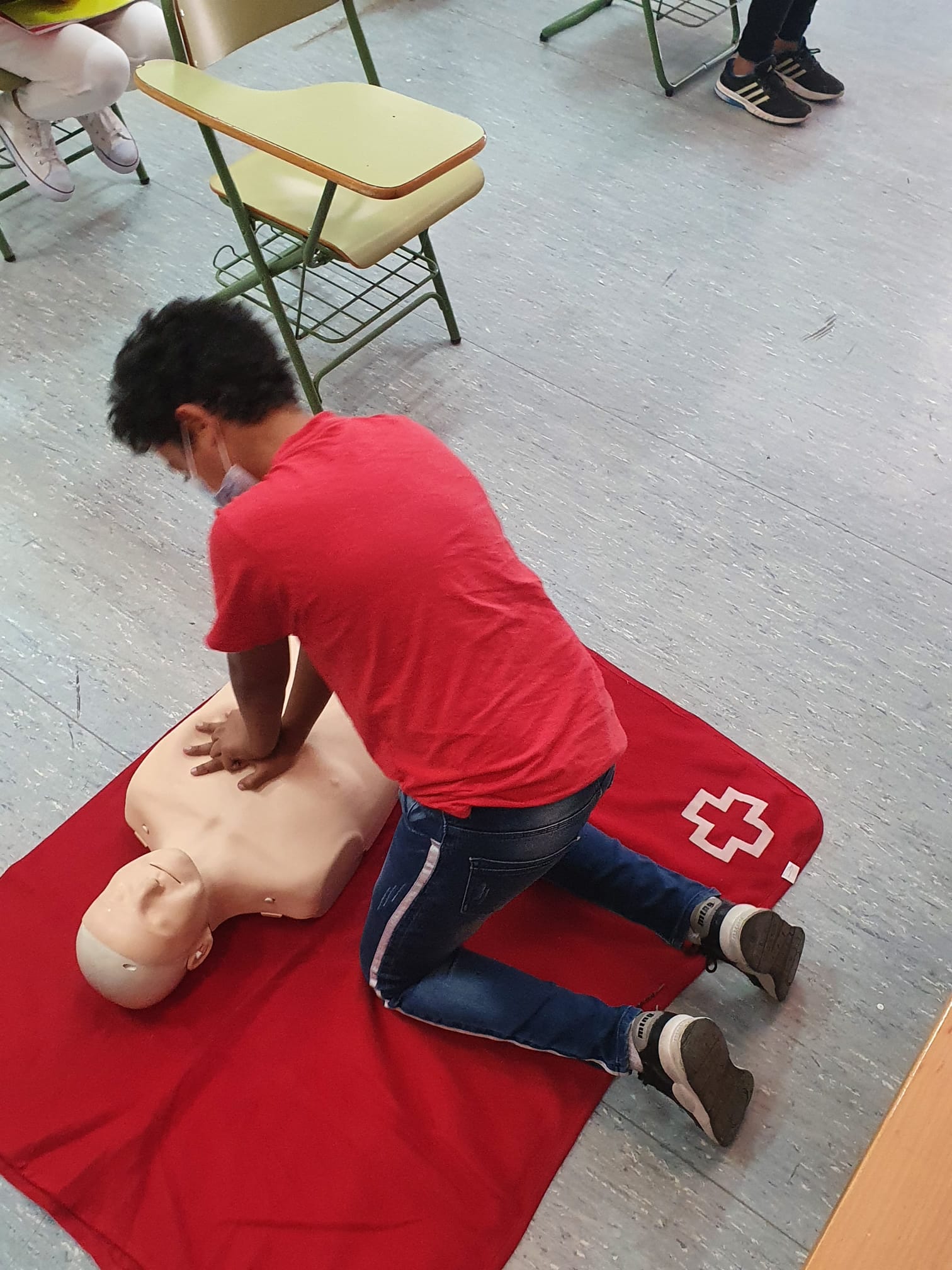 Primeros auxilios con Cruz Roja +